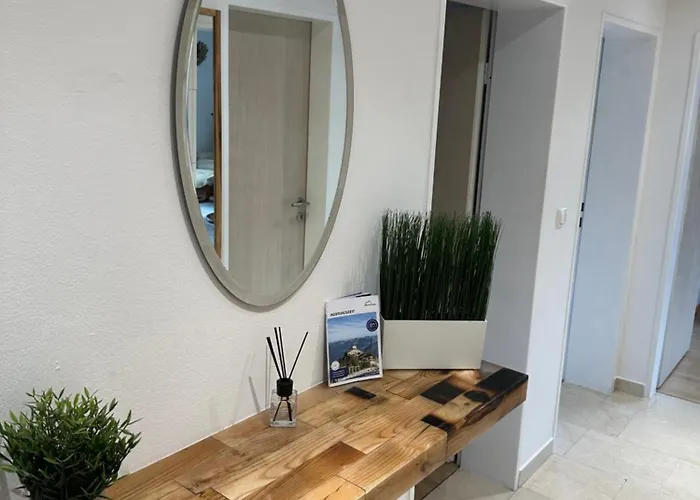 Gr Balkon Mit Bergblick 2schlafzimmerparkplatz * 앙게르