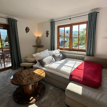 Lägenhet Gr Balkon Mit Bergblick 2schlafzimmerparkplatz *